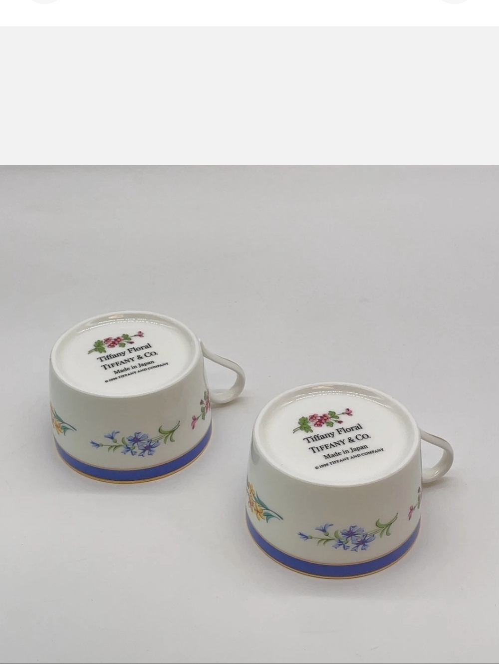 NIB Tiffany & Co. Blue and White Espresso Mug & Saucer Gold Trim Original Box - Picture 4 of 10